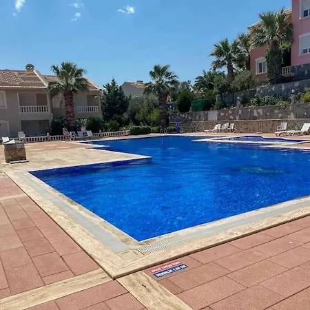 Tatil Sitesinde Deniz Havasi